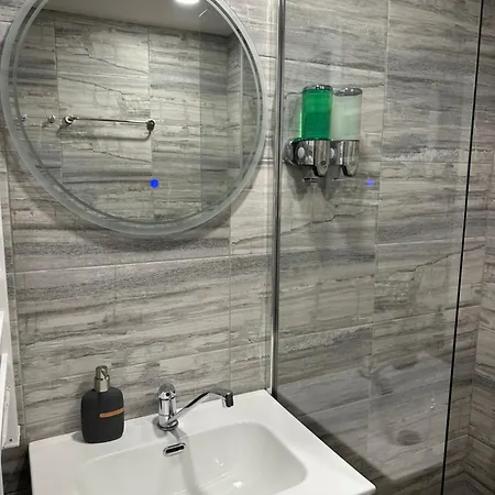 Monarx 1113 Apartment *