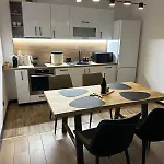 Monarx 1113 * בנסקו